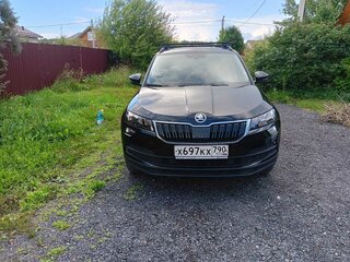 2021 Skoda Karoq I, чёрный, 2400000 рублей, вид 4