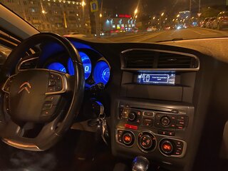 2011 Citroen C4 II, коричневый, 650000 рублей, вид 3