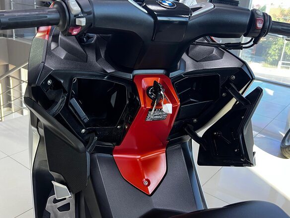 2016 BMW C 650 Sport, оранжевый - вид 16