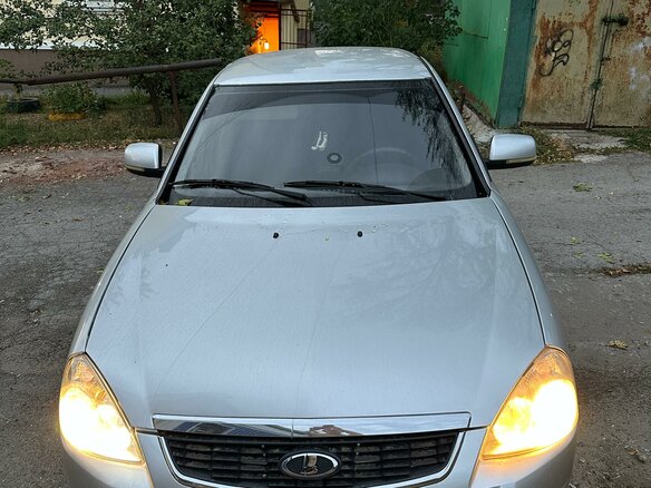 2009 Lada (ВАЗ) Priora I, серебристый, 375000 рублей - вид 1