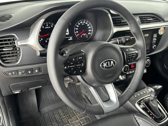 2021 Kia Rio IV Рестайлинг, чёрный, 1580000 рублей - вид 15