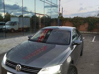 2013 Volkswagen Jetta VI, серый, 790000 рублей, вид 1