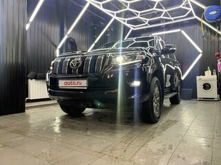 2017 Toyota Land Cruiser Prado 150 Series Рестайлинг 2, чёрный, 10000000 рублей, вид 2