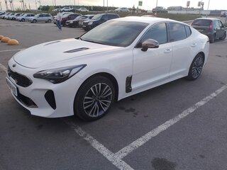 2019 Kia Stinger I, белый, 2680000 рублей, вид 1