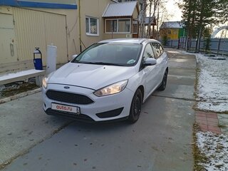 2018 Ford Focus III Рестайлинг, белый, 920000 рублей, вид 2