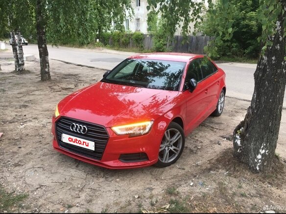 2019 Audi A3 III (8V) Рестайлинг, красный, 2500000 рублей