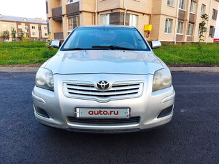 2008 Toyota Avensis II Рестайлинг, серебристый, 705000 рублей, вид 3