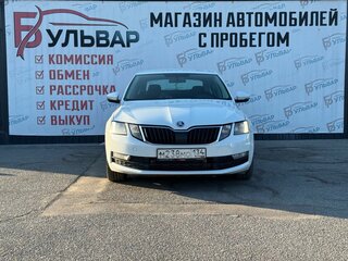 2018 Skoda Octavia III (A7) Рестайлинг, белый, 1150000 рублей, вид 2