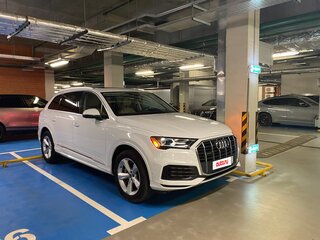2021 Audi Q7 45 TFSI II (4M) Рестайлинг, белый, 5100000 рублей, вид 3