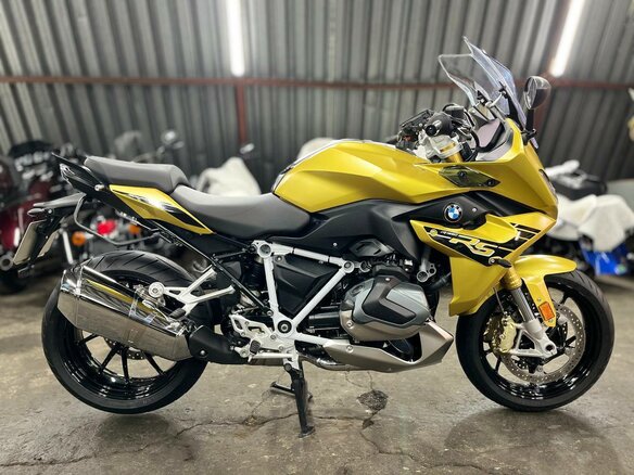 2020 BMW R 1250 RS, золотистый, 1190000 рублей - вид 2