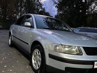2000 Volkswagen Passat B5 Рестайлинг, серебристый, 465000 рублей, вид 1