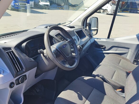 2018 Ford Transit, белый, 1950000 рублей - вид 1