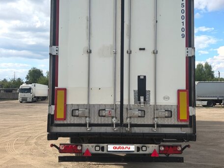 2009 Schmitz Cargobull SKO, белый, 2100000 рублей, вид 5