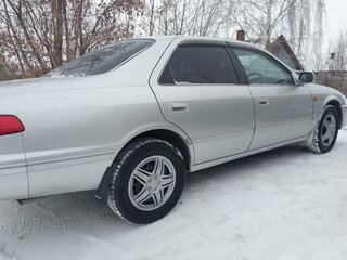2000 Toyota Camry IV (XV20) Рестайлинг, серый, 700000 рублей, вид 4