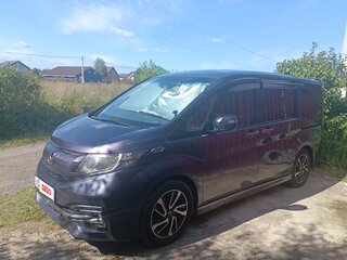 2017 Honda Stepwgn Spada V, фиолетовый, 1850000 рублей, вид 1