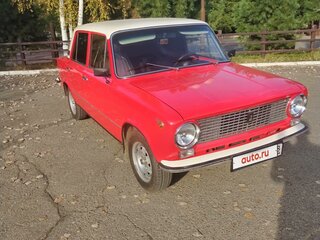 1977 Lada (ВАЗ) 21011, красный, 200000 рублей, вид 5