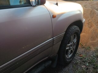 2001 Toyota Land Cruiser 100 Series, серебристый, 1500000 рублей, вид 5