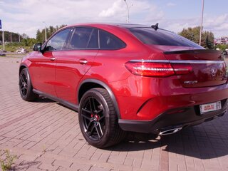 2016 Mercedes-Benz GLE Coupe 350 d I (C292), красный, 5500000 рублей, вид 2