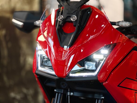 2026 Moto Morini X-CAPE 650, красный, 929000 рублей - вид 2