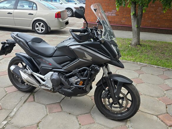 2018 Honda NC 750X, серый, 800000 рублей