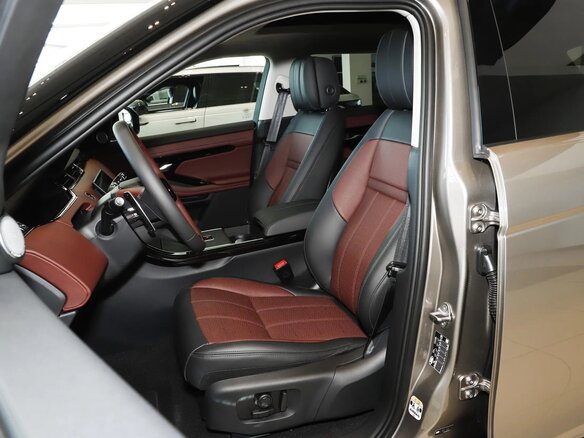 2025 Land Rover Range Rover Evoque II Рестайлинг, бежевый - вид 15