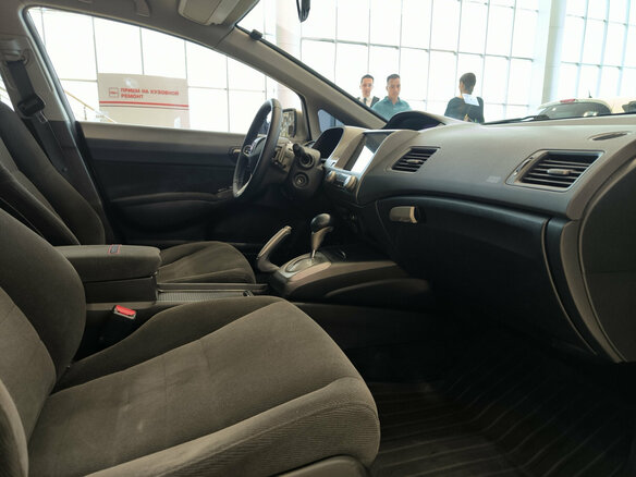 2008 Honda Civic VIII, серый, 680000 рублей - вид 10