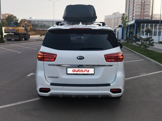 2018 Kia Carnival III, белый, 2400000 рублей, вид 2