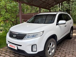 2017 Kia Sorento II Рестайлинг, белый, 1530000 рублей, вид 1