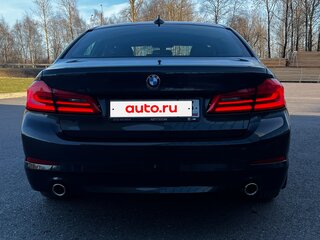 2019 BMW 5 серии 520d xDrive VII (G30/G31/G38), серый, 3500000 рублей, вид 5