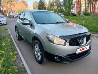 2013 Nissan Qashqai I Рестайлинг, серебристый, 1200000 рублей, вид 2