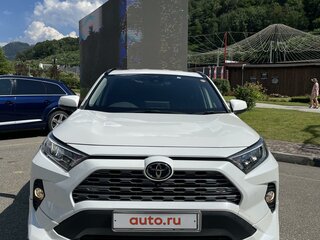 2021 Toyota RAV4 V (XA50), белый, 4000000 рублей, вид 3