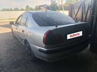 2001 Mitsubishi Carisma I Рестайлинг, серебристый, 220000 рублей, вид 4