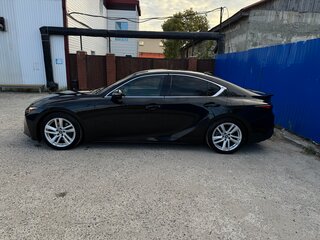 2020 Lexus IS 300 III Рестайлинг 2, чёрный, 3600000 рублей, вид 4