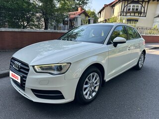 2013 Audi A3 III (8V), белый, 1200000 рублей, вид 2