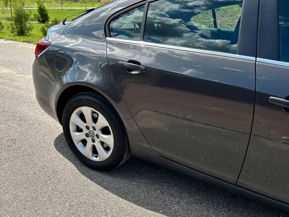 2014 Opel Insignia I Рестайлинг, серый, 1400000 рублей - вид 4