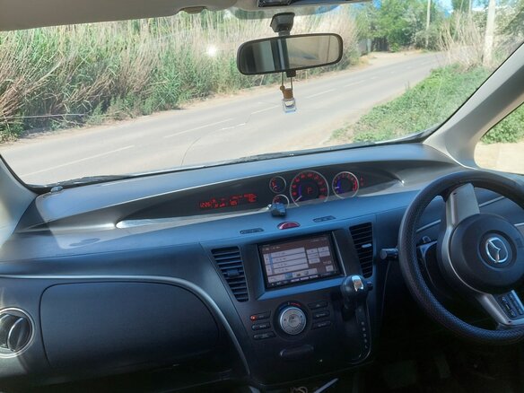 2011 Mazda Biante, серый, 1150000 рублей - вид 16