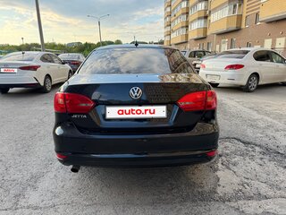 2014 Volkswagen Jetta VI, чёрный, 1090000 рублей, вид 5