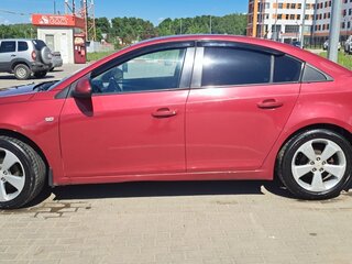 2011 Chevrolet Cruze I, красный, 500000 рублей, вид 4