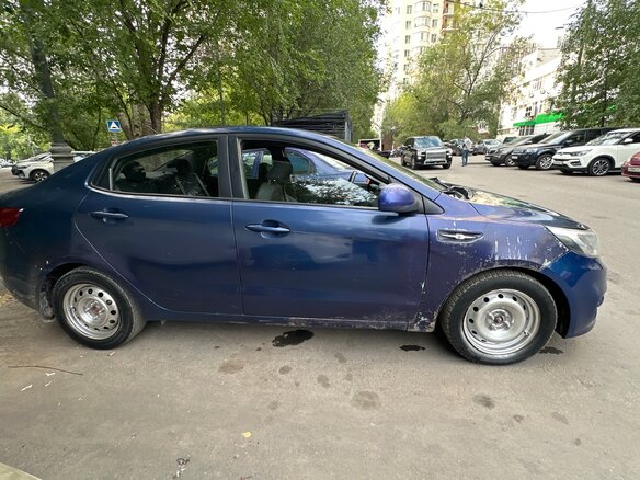 2015 Kia Rio III Рестайлинг, синий, 450000 рублей - вид 3