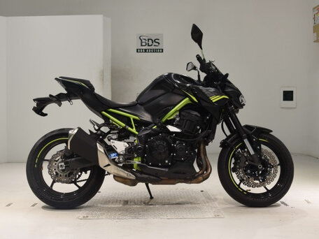 2021 Kawasaki Z 900, чёрный, 830000 рублей, вид 1