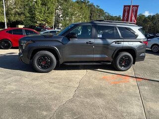 2026 Toyota Sequoia III, серый, 14415035 рублей, вид 2