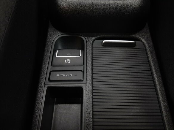 2015 Volkswagen Tiguan I Рестайлинг, серебристый - вид 20