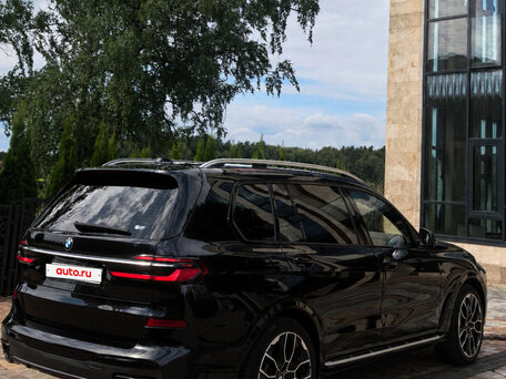 2023 BMW X7 40i I (G07) Рестайлинг, чёрный, 12600000 рублей, вид 4