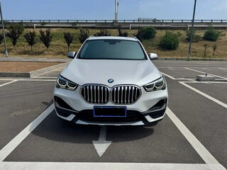 2022 BMW X1 Long 20Li sDrive II (F48) Рестайлинг, белый, 1758000 рублей, вид 2