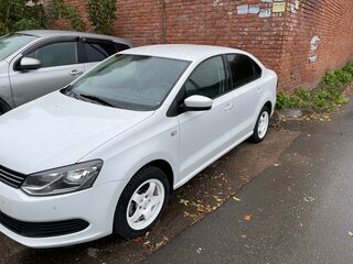 2014 Volkswagen Polo V, белый, 850000 рублей, вид 1