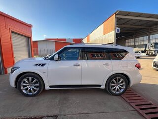 2014 Infiniti QX80 I, белый, 3000000 рублей, вид 3