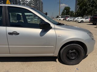 2018 Lada (ВАЗ) Granta I, серебристый, 375000 рублей, вид 3