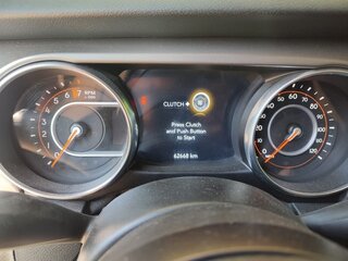 2021 Jeep Wrangler IV (JL), чёрный, 2800000 рублей, вид 5