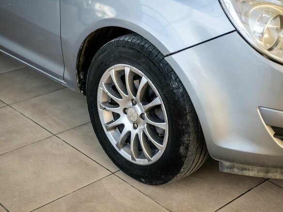 2008 Opel Corsa D, серый, 400000 рублей - вид 8