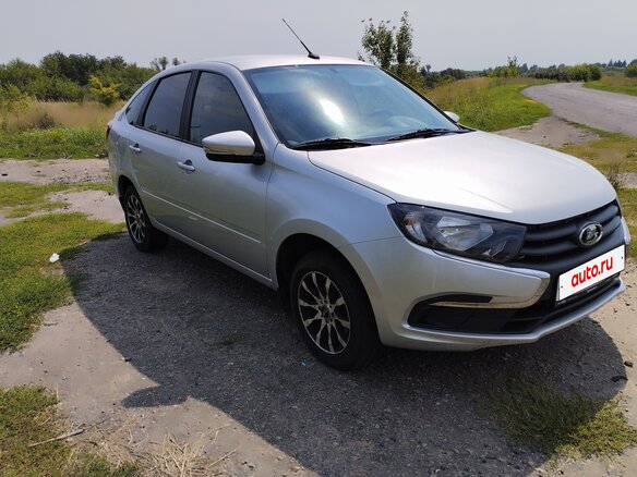 2023 Lada (ВАЗ) Granta I Рестайлинг, серебристый, 780000 рублей - вид 1